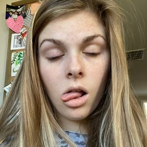 Meet your Posher, Mallory